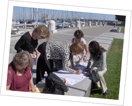 team bonding scavenger hunt city urban team building